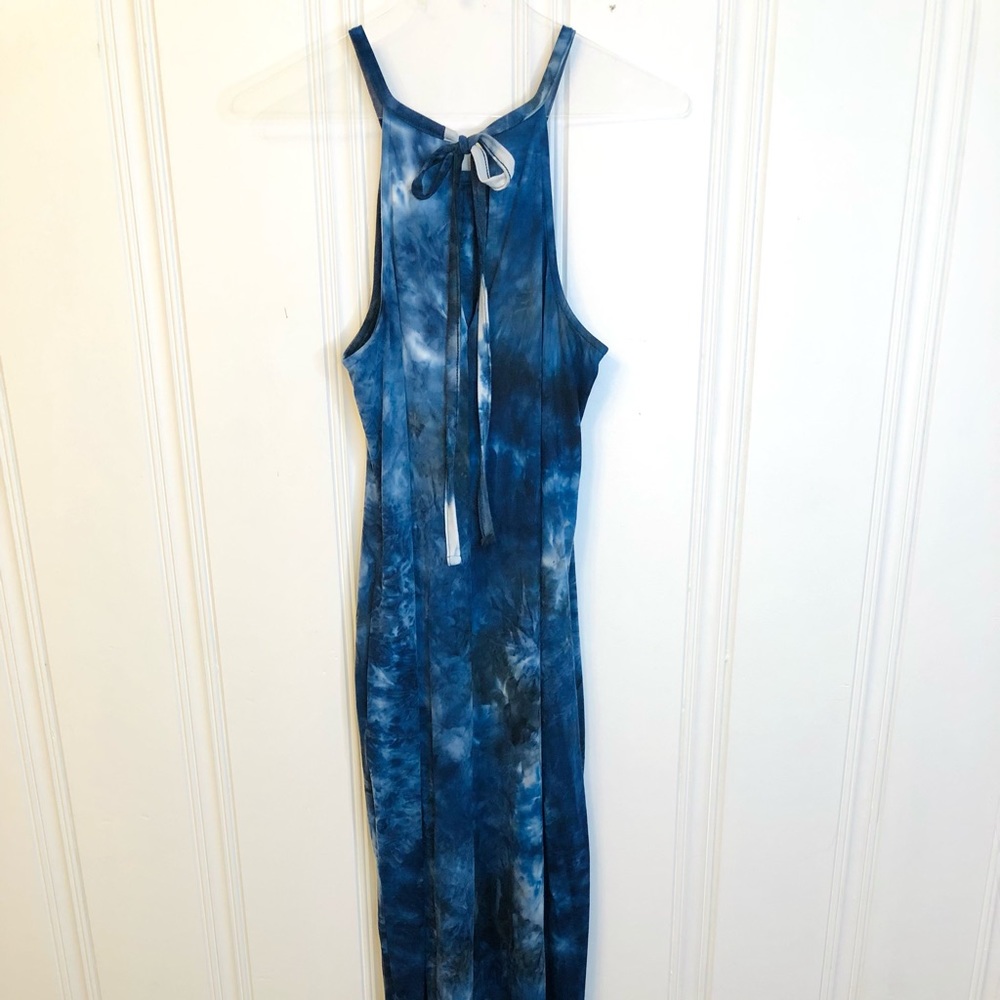 Blue tie-dye maxi dress